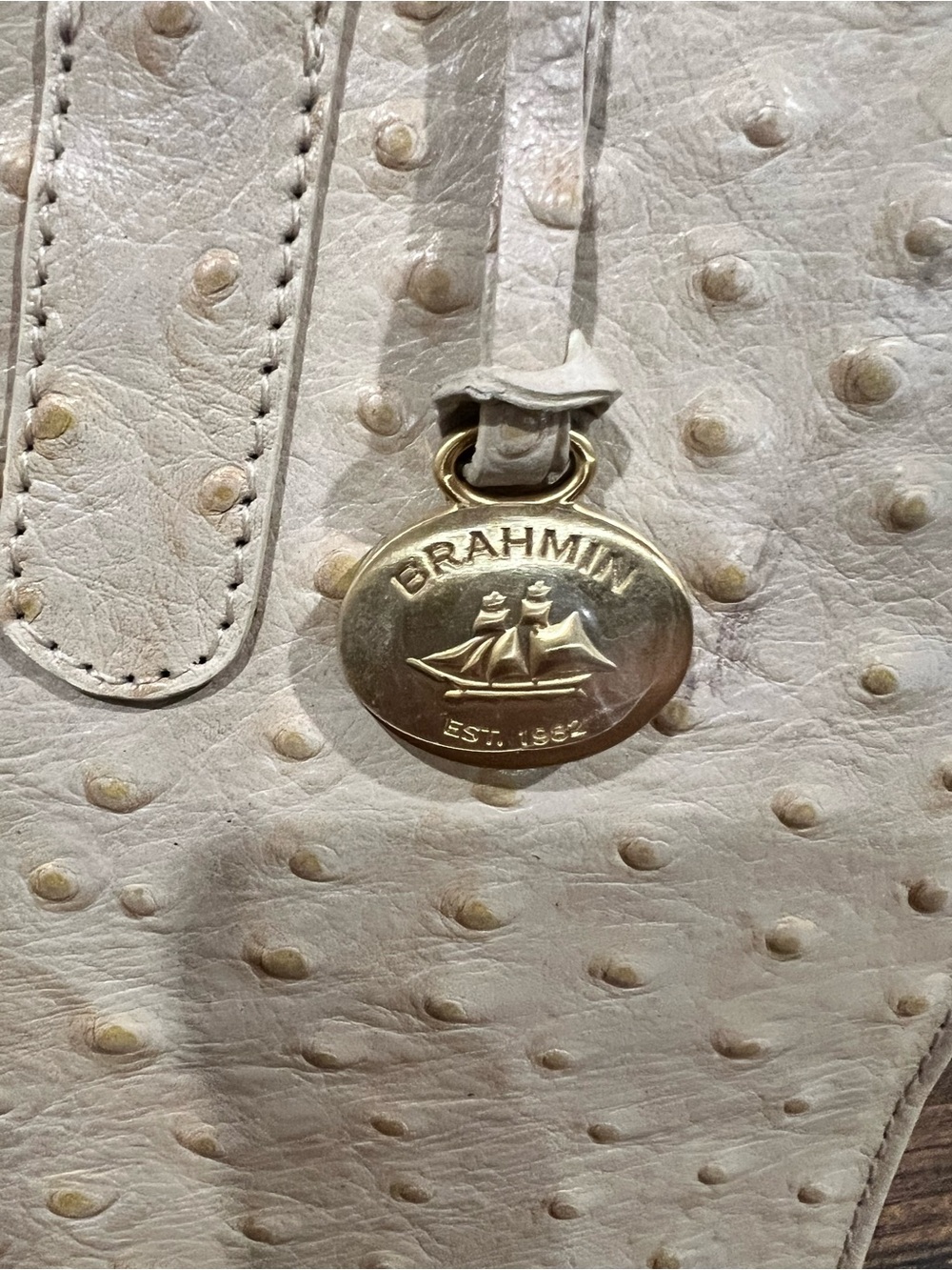 Brahmin Cream Ostrich-Textured Tote with Matching Croc Wallet - Picture 4 of 12